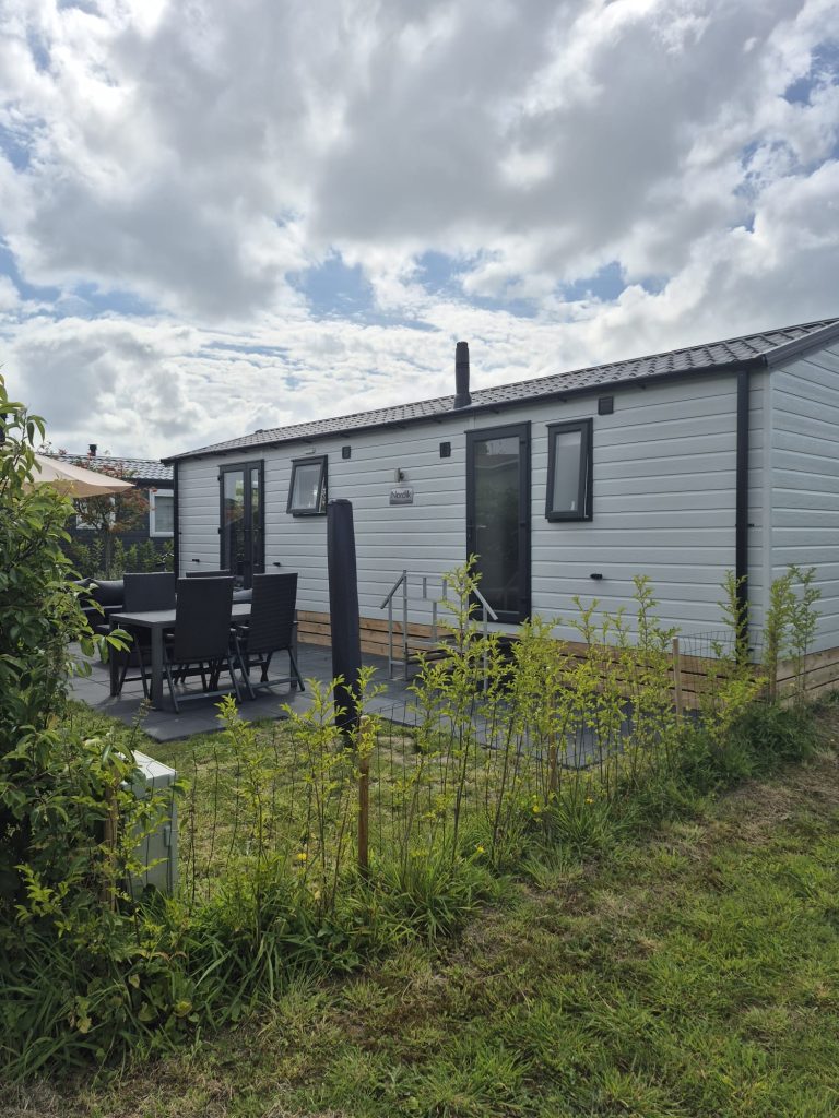 ec21c7fe-2720-4edc-ba5a-f31ddc64ecfa